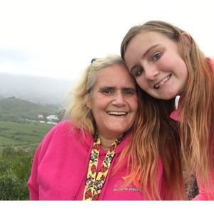 Meet your Posher, Sandra